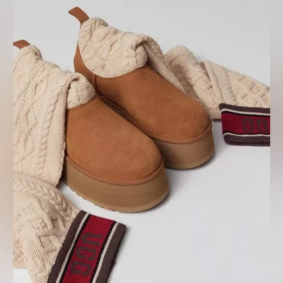 UGG Classic Sweater Letter Boot Chestnut Women's
